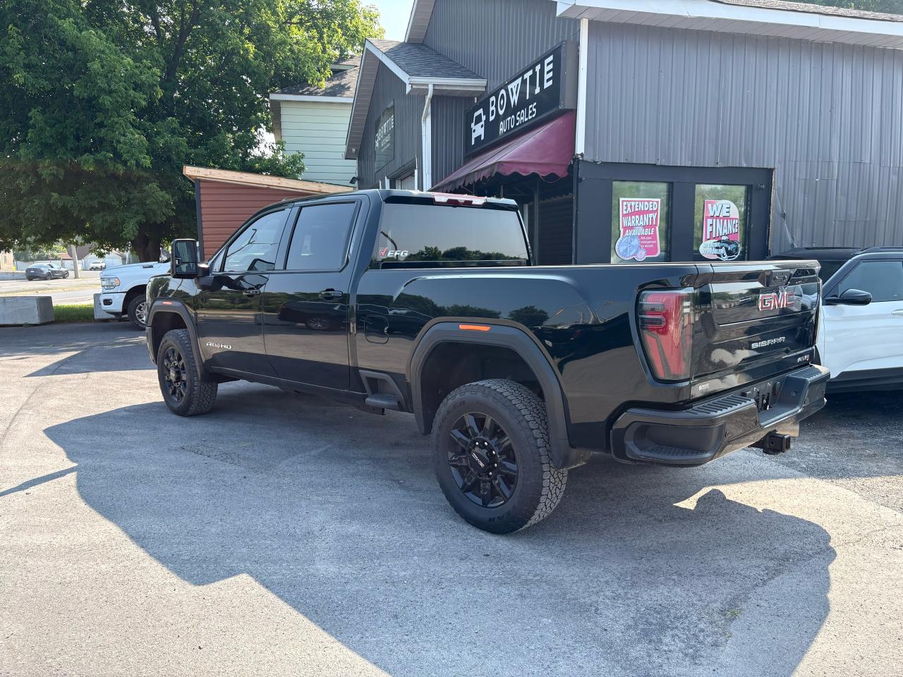 2024 GMC Sierra 2500 AT4 - Photo #2