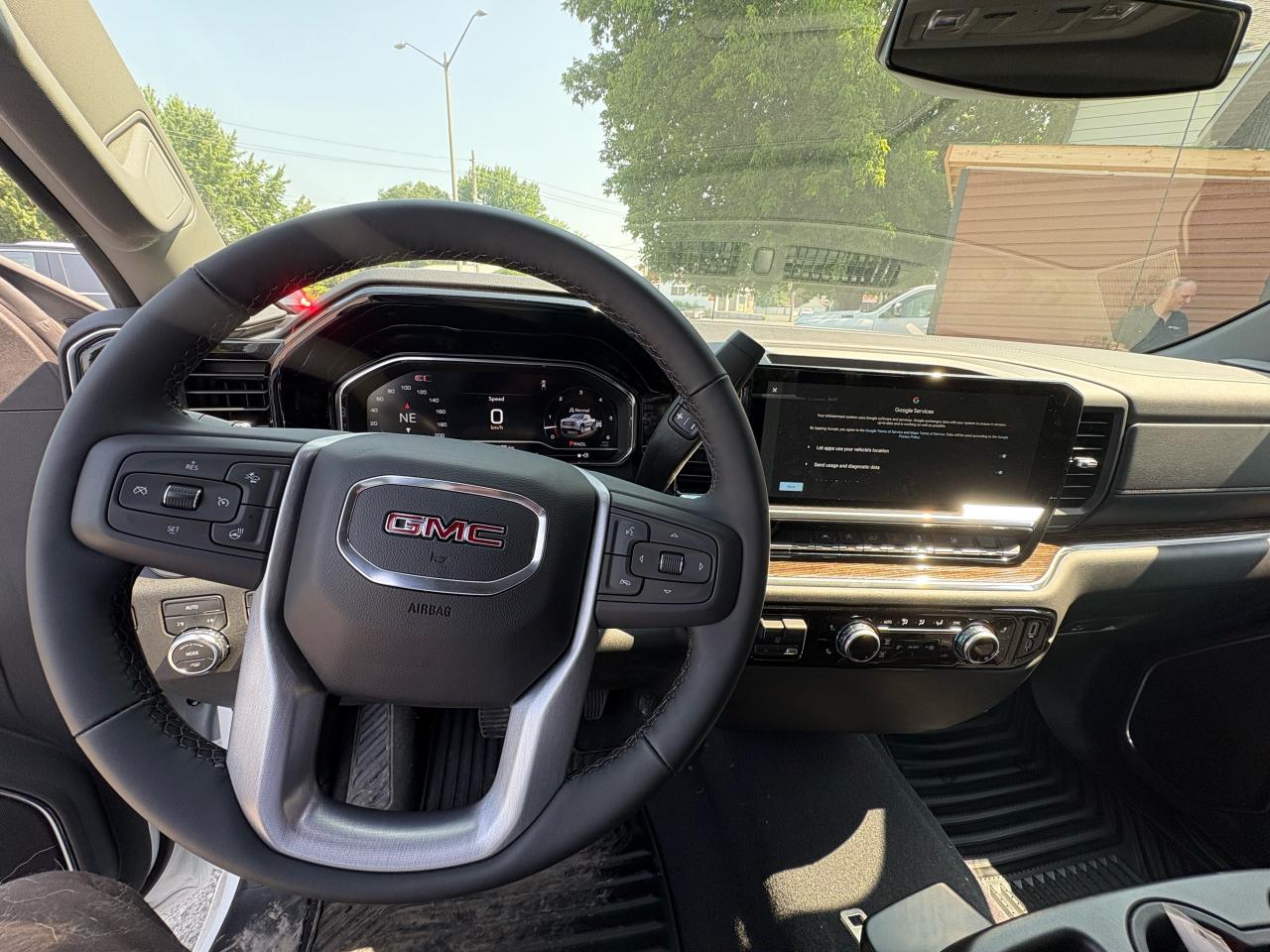 2024 GMC Sierra 1500 ELEVATION - Photo #5