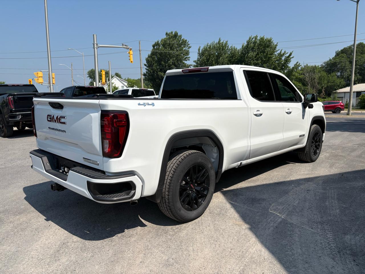 2024 GMC Sierra 1500 ELEVATION - Photo #2