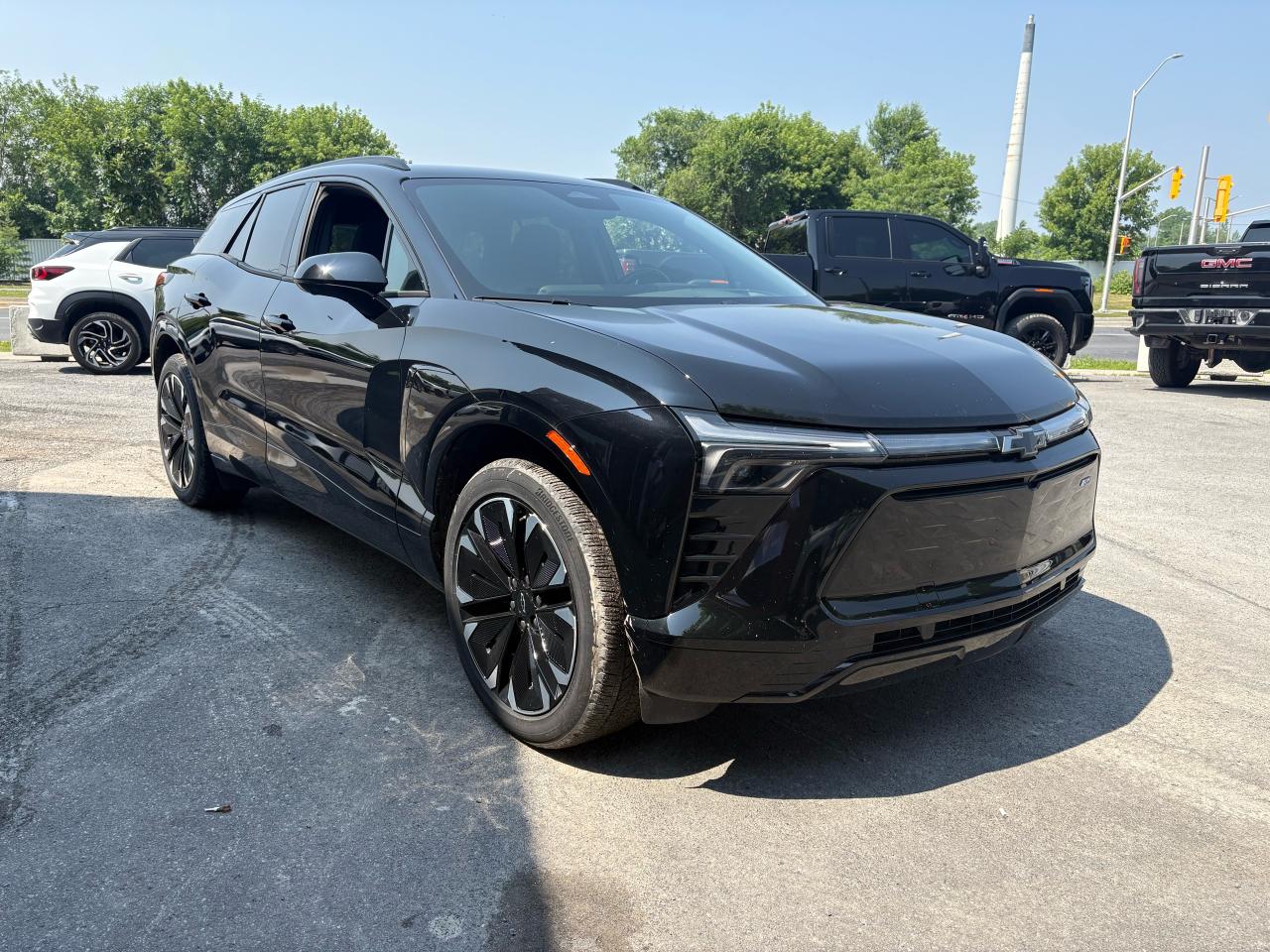 2024 Chevrolet Blazer EV AWD RS - Photo #4