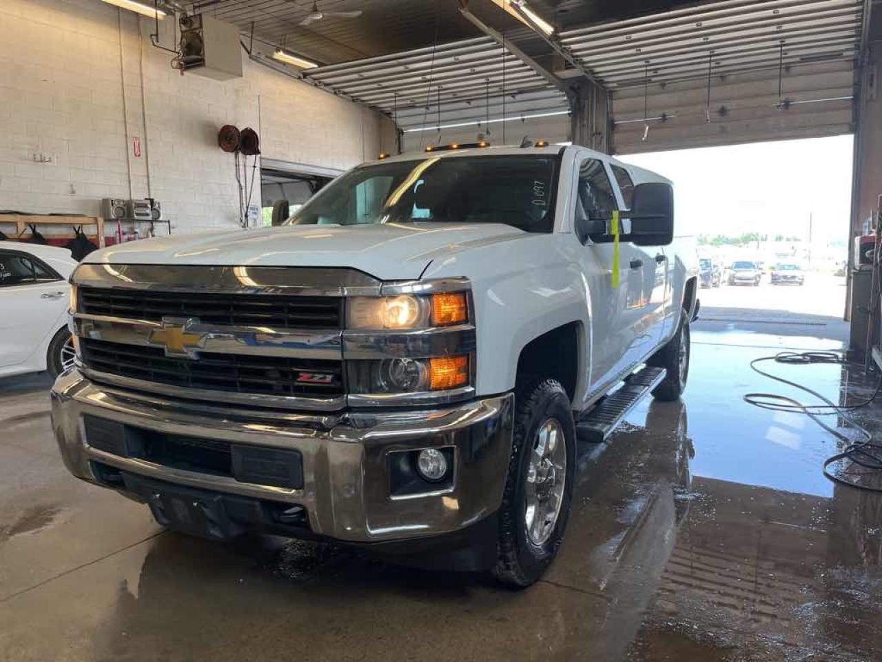 Used 2015 Chevrolet Silverado K2500 HE for sale in Innisfil, ON