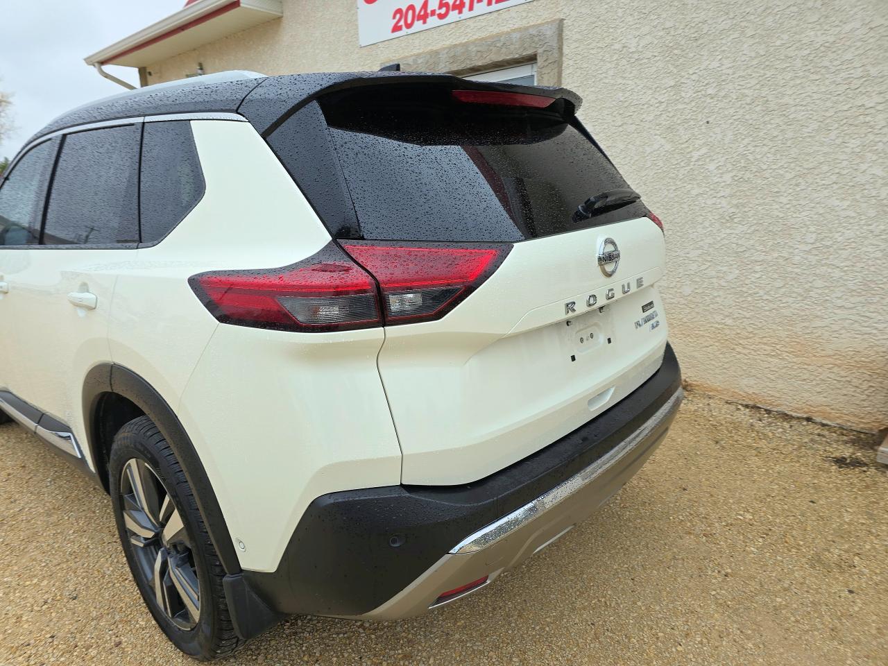 2021 Nissan Rogue Platinum only 57,101 KM, Accident Free - Photo #21