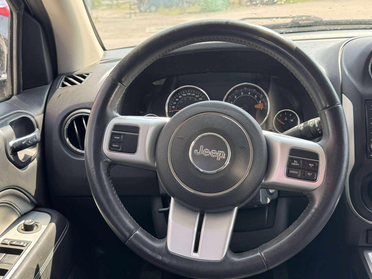 2016 Jeep Compass High Altitude - Photo #14