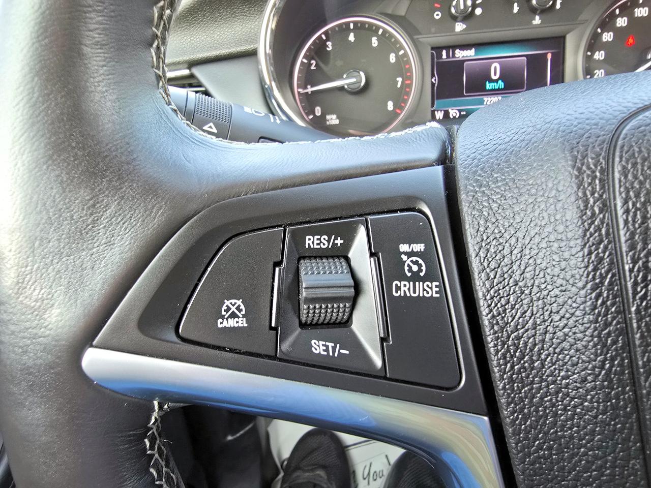 2017 Buick Encore Essence, AWD, 71,896 KM Sunroof no Accidents - Photo #14