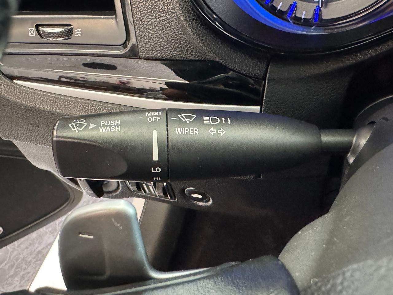 2017 Chrysler 300 300S AWD+Camera+Roof+ApplePlay Photo50