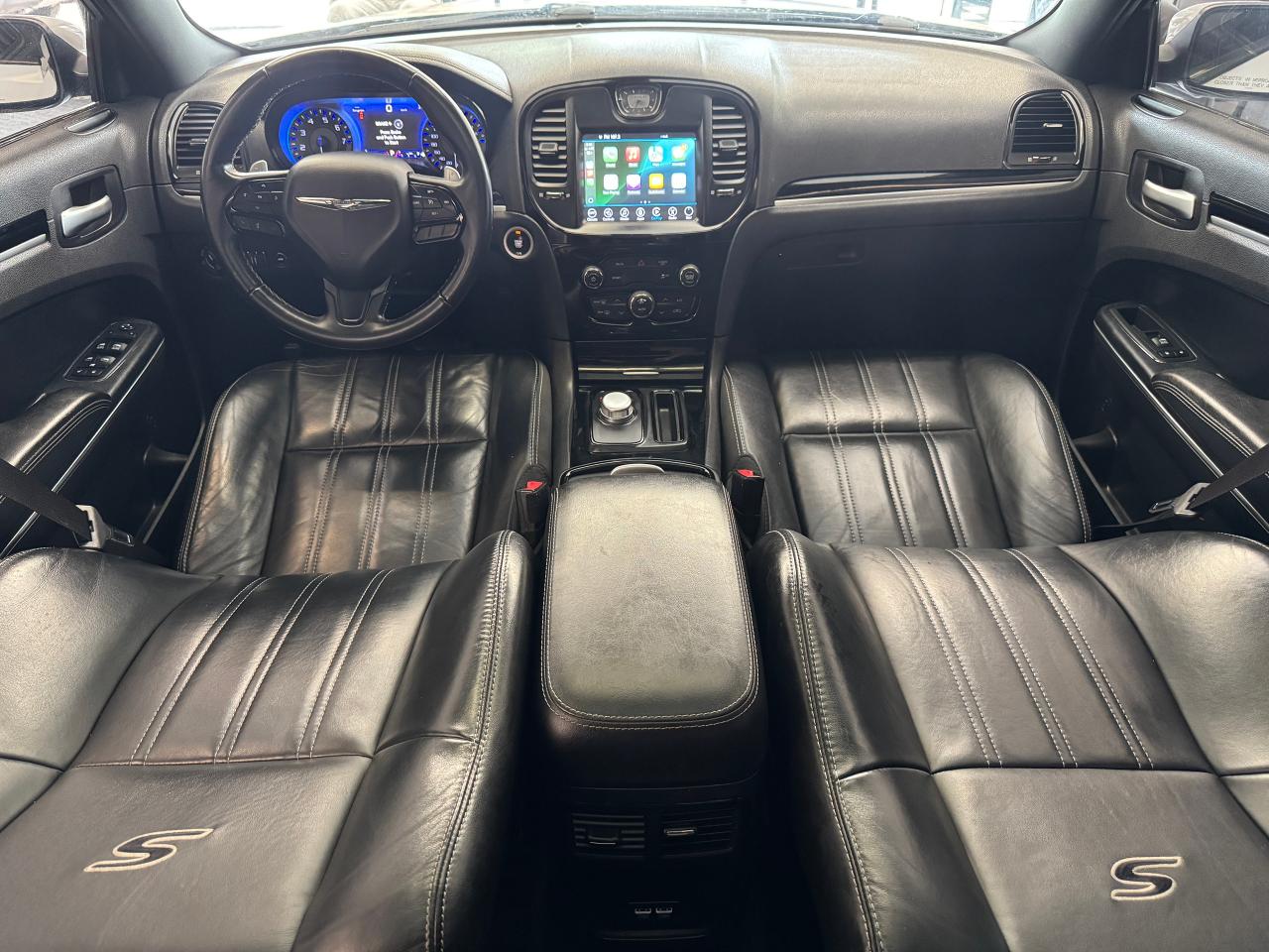2017 Chrysler 300 300S AWD+Camera+Roof+ApplePlay Photo66