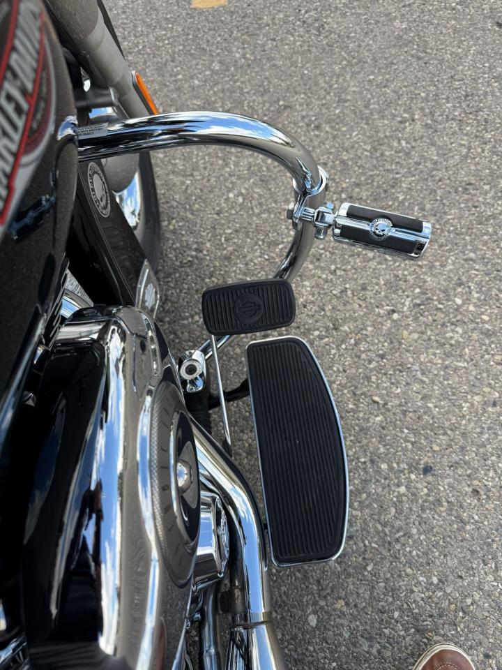 2008 Harley-Davidson Heritage Softail Classic FLSTC | FINANCING AVAILABLE | WARRANTY AVAILABLE - Photo #15