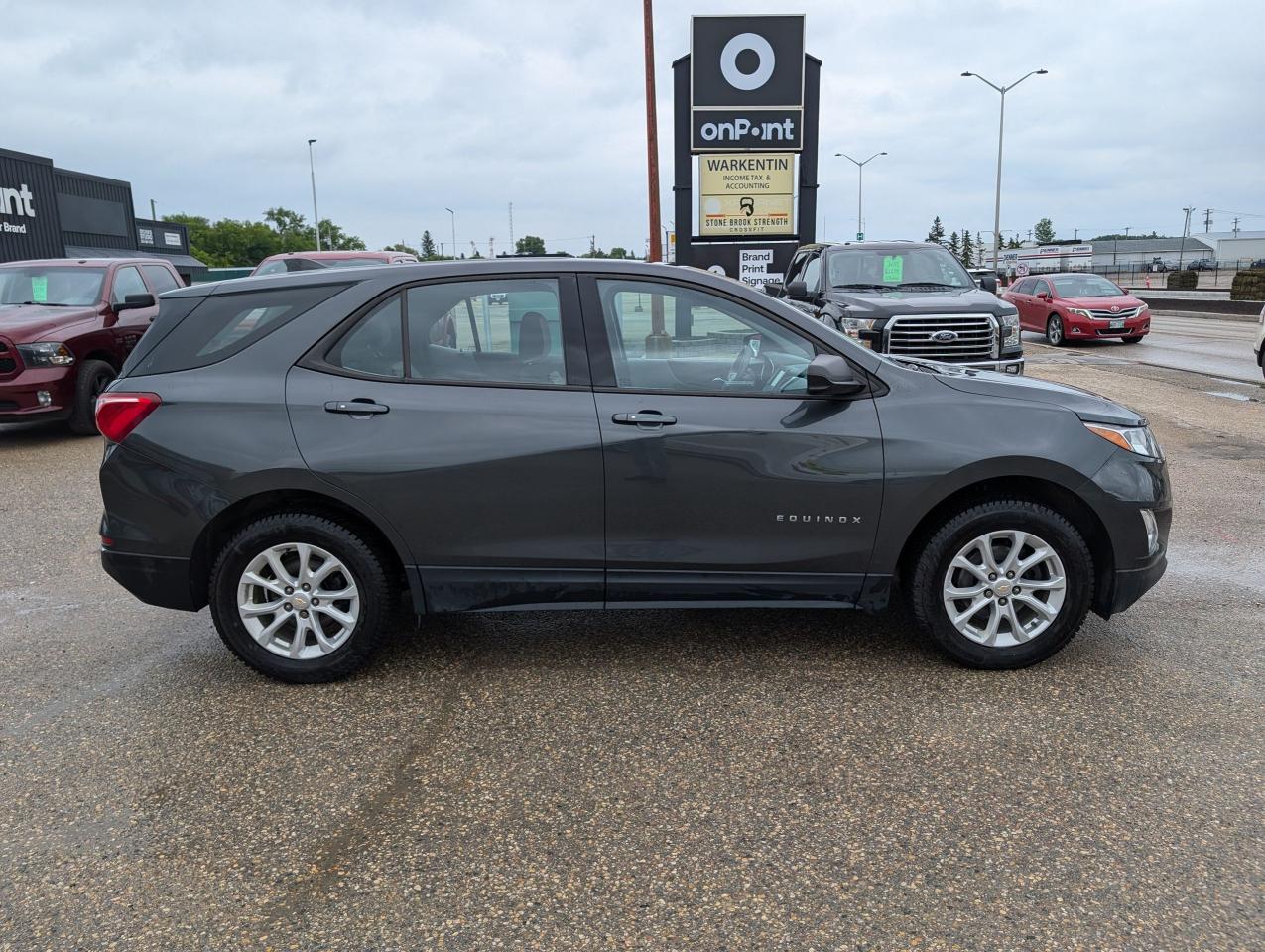 2018 Chevrolet Equinox LS | Apple CarPlay | Command Start | Htd Seats - Photo #3