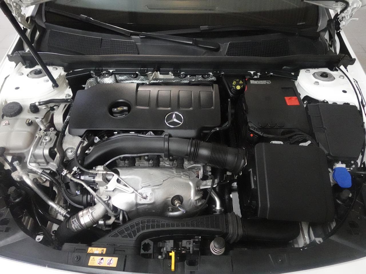 2022 Mercedes-Benz A-Class A250 | 4MATIC | AMG-Black Pkg | Nav | Pano roof
