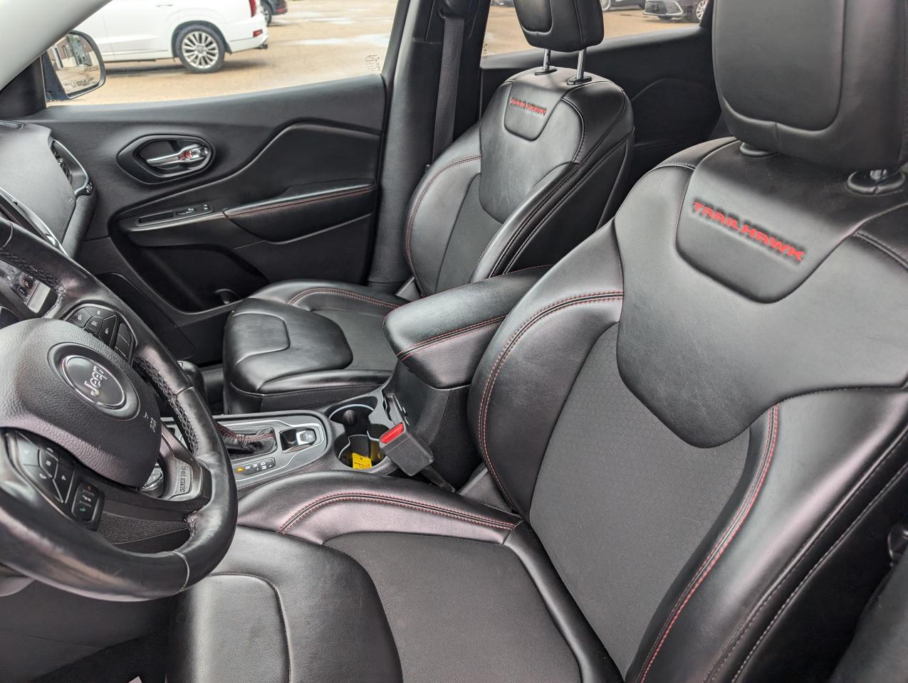 2019 Jeep Cherokee Trailhawk - Photo #14