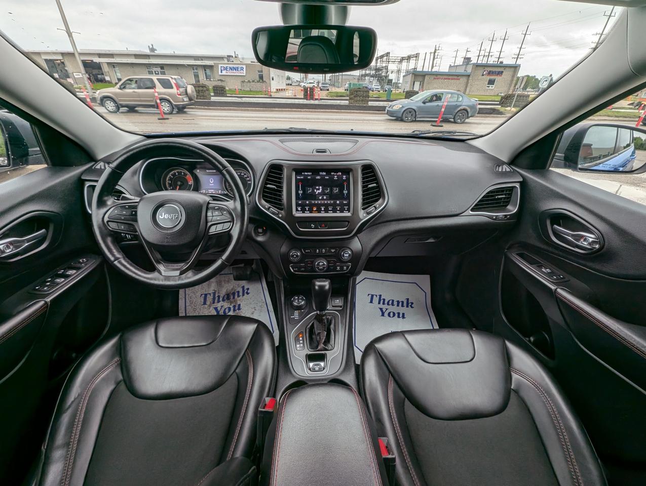 2019 Jeep Cherokee Trailhawk - Photo #8