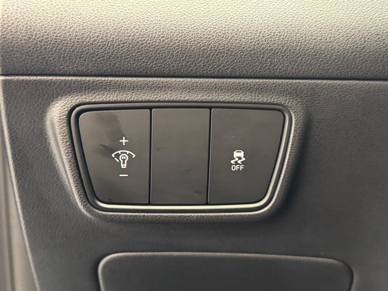 2022 Hyundai Tucson Essential AWD+ApplePlay+LIKE NEW+CLEAN CARFAX - Photo #48