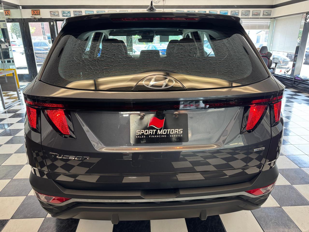 2022 Hyundai Tucson Essential AWD+ApplePlay+LIKE NEW+CLEAN CARFAX Photo7