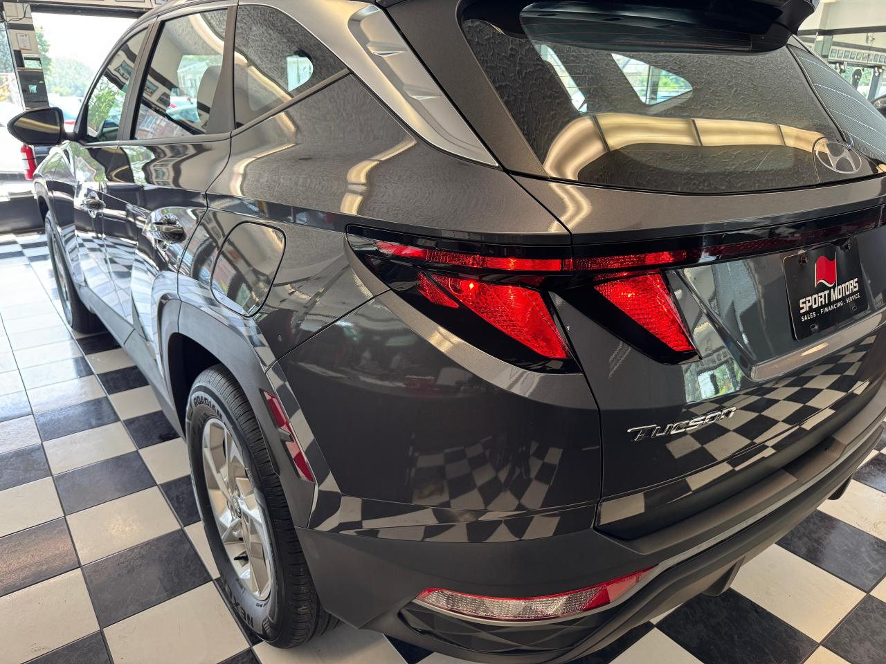 2022 Hyundai Tucson Essential AWD+ApplePlay+LIKE NEW+CLEAN CARFAX Photo39