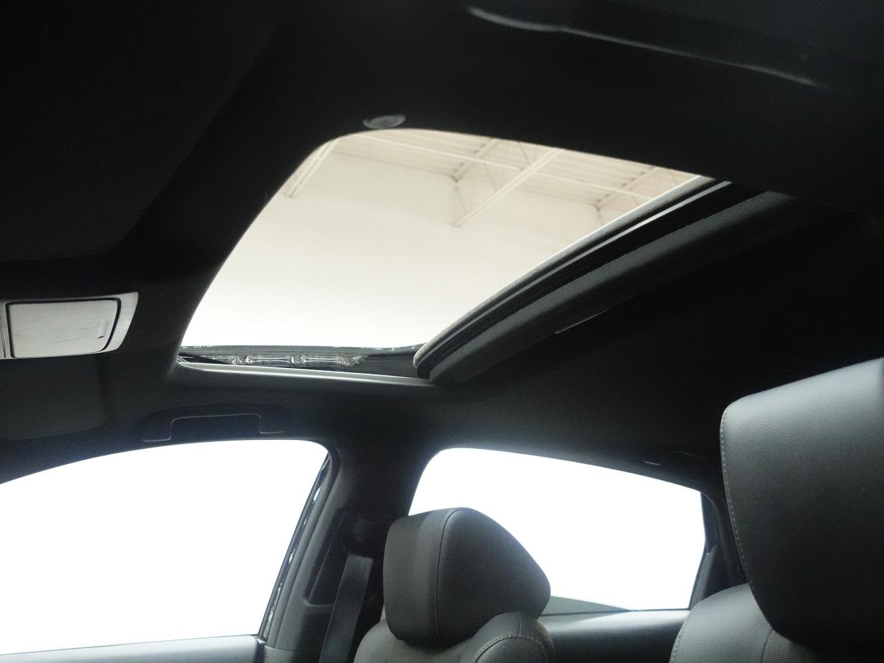 2022 Honda Accord SPORT 2.0T | Leather | Sunroof | BSM | CarPlay