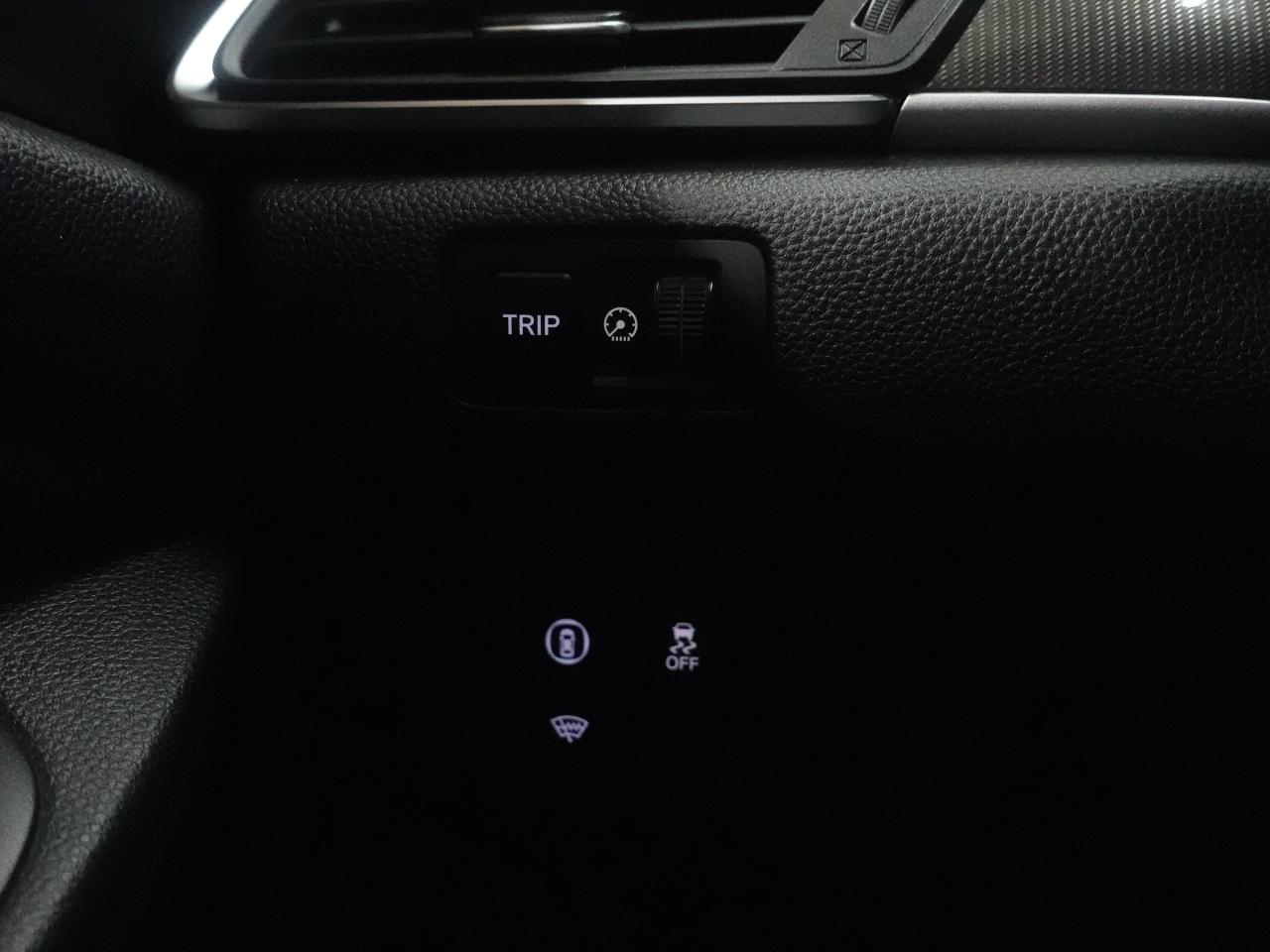 2022 Honda Accord SPORT 2.0T | Leather | Sunroof | BSM | CarPlay