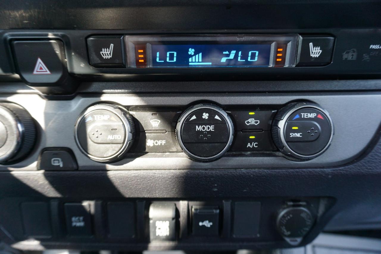 2020 Toyota Tacoma V6 TRD-SPORT 4WD PREMIUM PKG CERTIFIED *1 OWNER* CAMERA NAV BLUETOOTH HEATED SEATS CRUISE ALLOYS - Photo #24