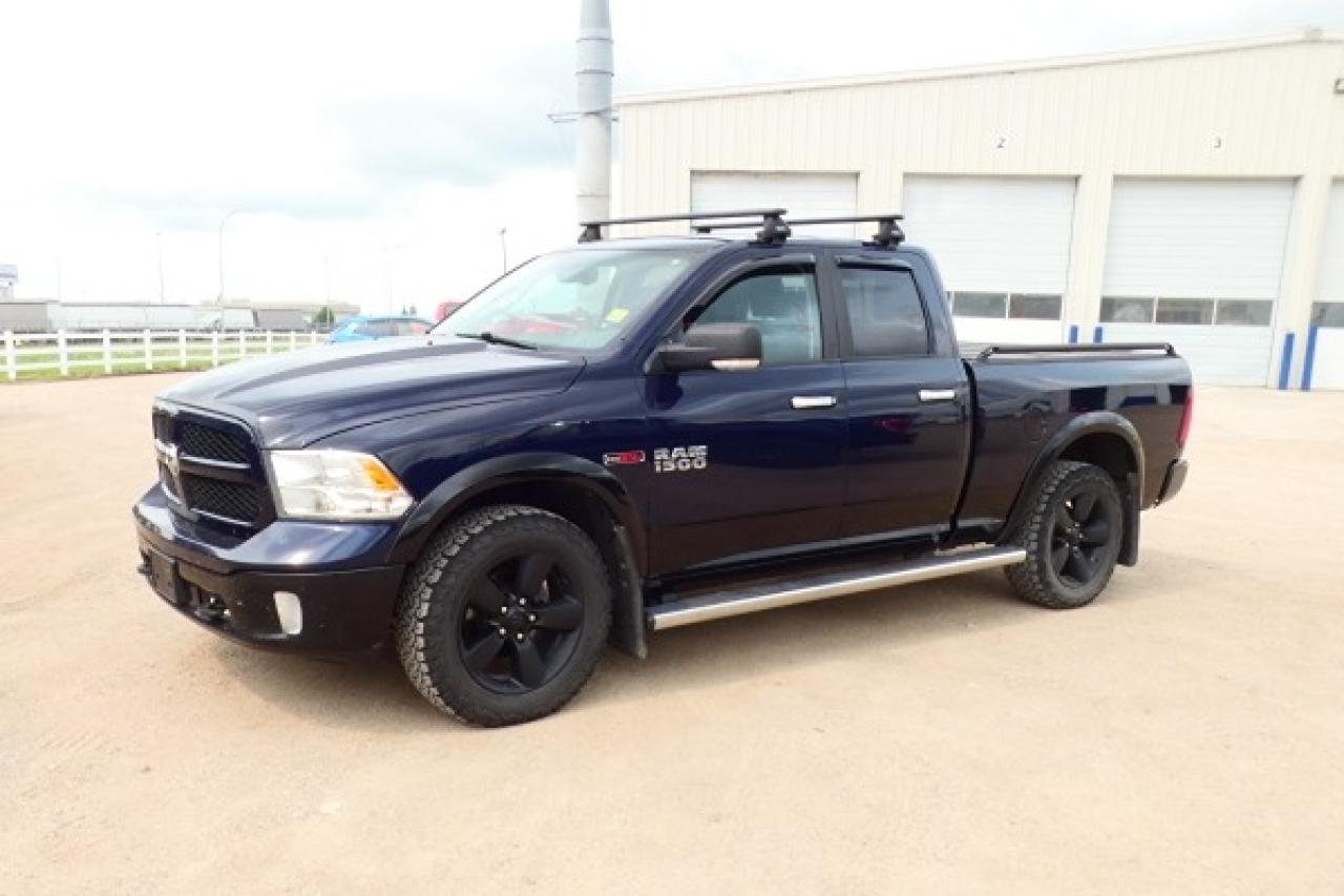 2014 Dodge Ram 1500 Outdoorsman eco DIESEL w/Htd cloth, NAV, BUC - Photo #2