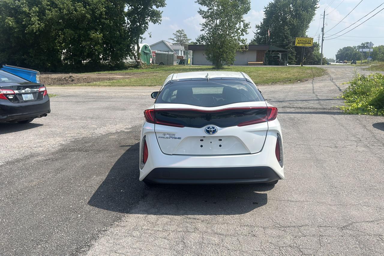 2018 Toyota Prius Prime Upgrade - Photo #5