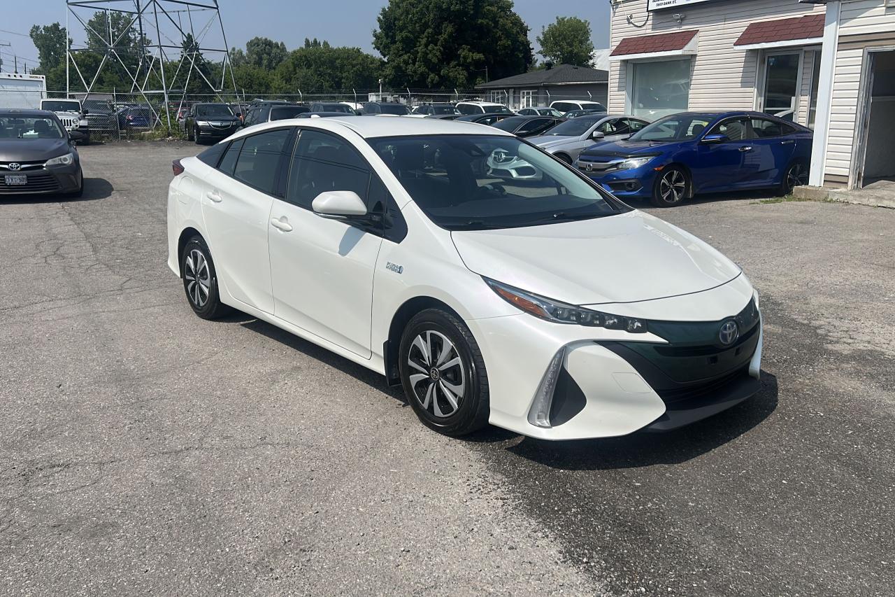 2018 Toyota Prius Prime Upgrade - Photo #8