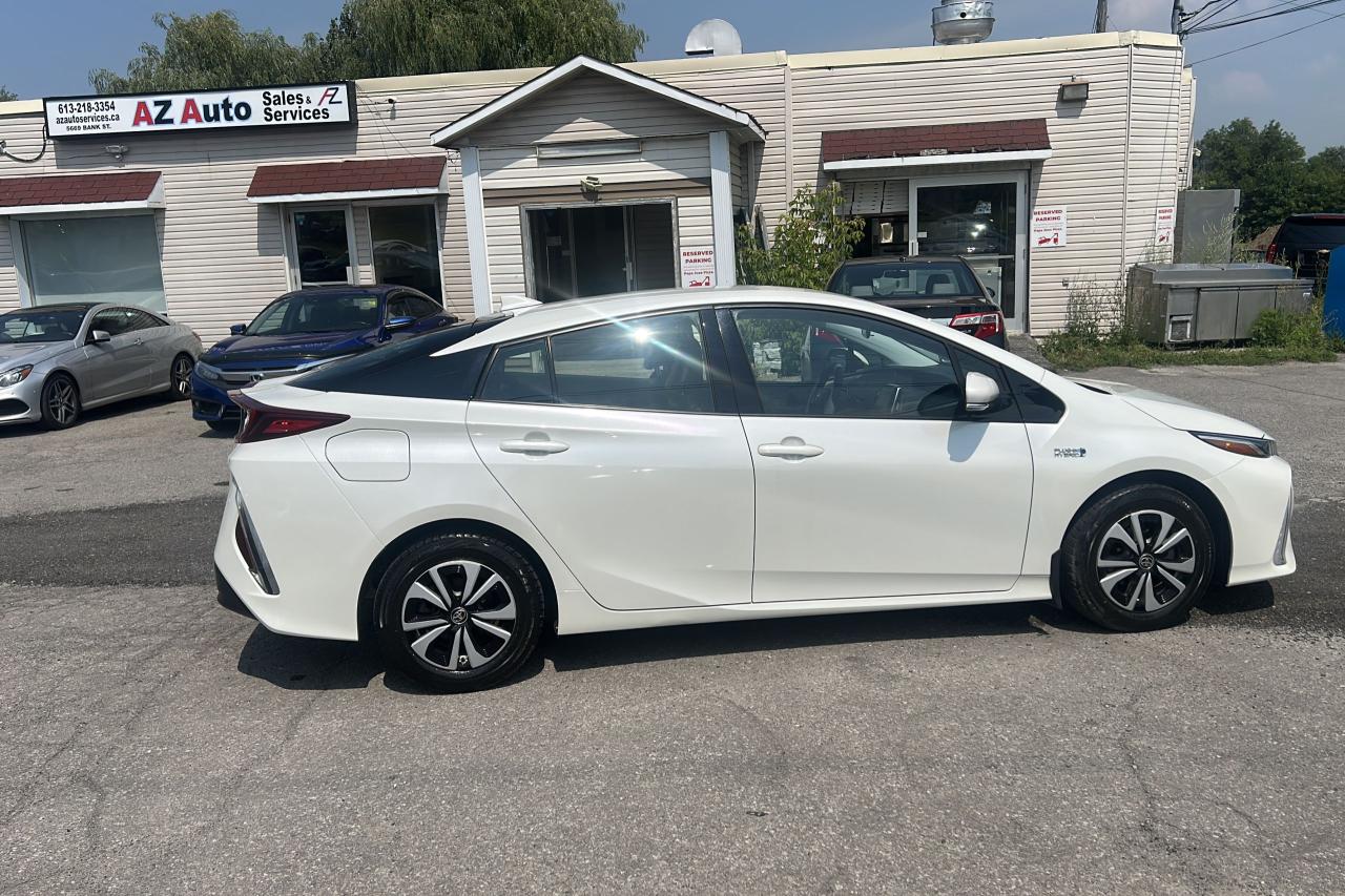 2018 Toyota Prius Prime Upgrade - Photo #7