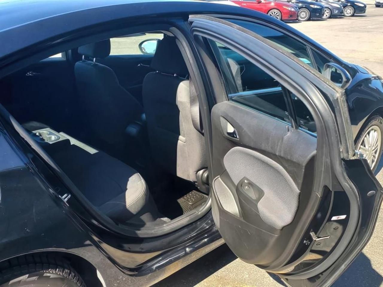 2018 Chevrolet Cruze LT-SUNROOF-REMOTE START-HEATED SEATS-REAR CAMERA - Photo #21