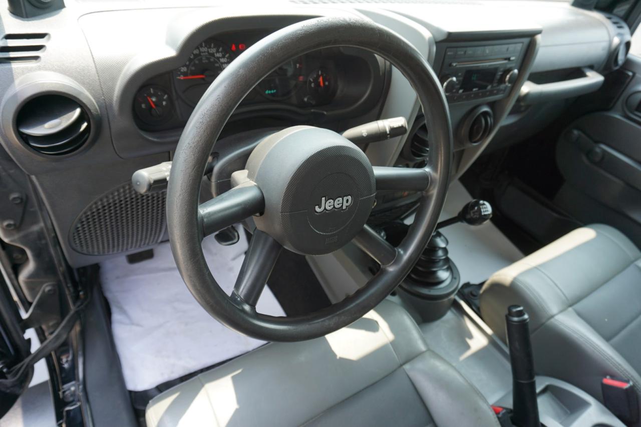2009 Jeep Wrangler X 4WD 6Speed CERTIFIED *JEEP MAINTAIN* CRUISE CONTROL ALLOYS - Photo #9