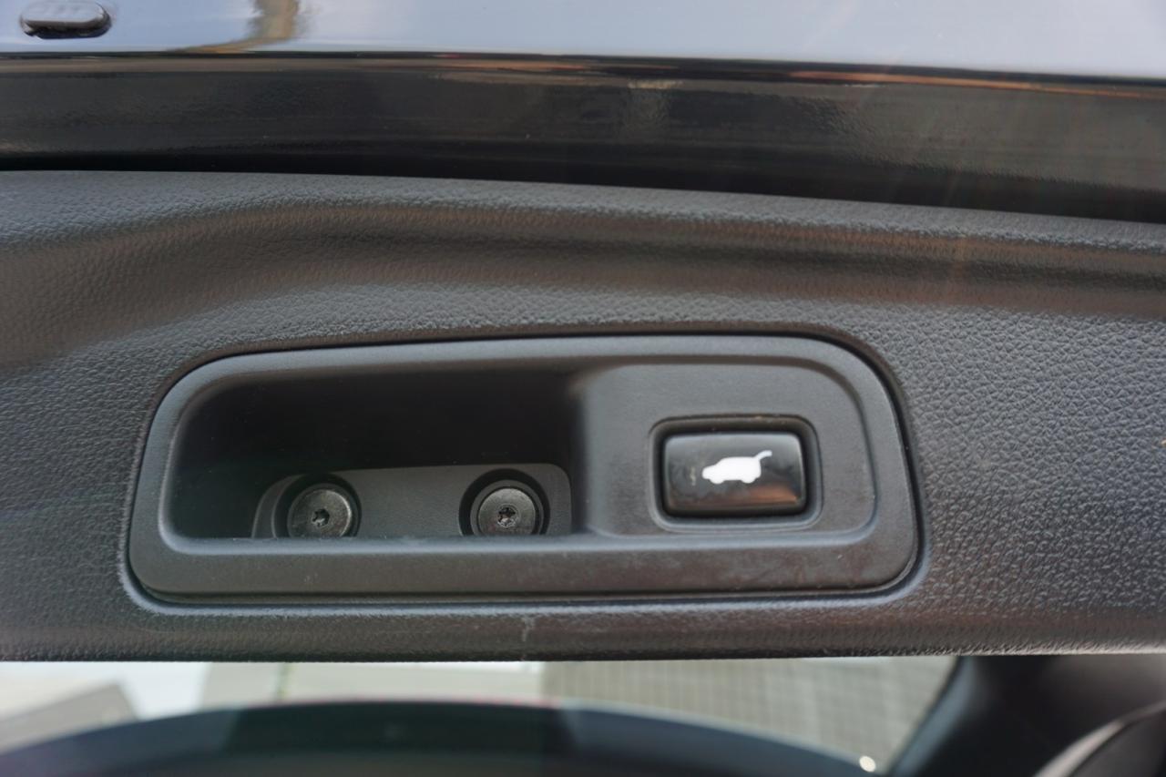 2019 Honda Pilot BLACK EDITION 4WD *ACCIDENT FREE* CAMERA NAV BLUETOOTH LEATHER HEATED SEATS SUNROOF CRUISE ALLOYS - Photo #43