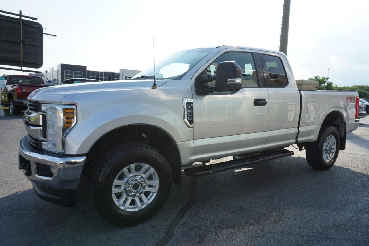 2018 Ford F-250 SD 6.2L V8 FX-4 OFF ROAD 4WD CERTIFIED *ACCIDENT FREE*SERVICE RECORDS* CAMERA BLUETOOTH CRUISE ALLOYS - Photo #3