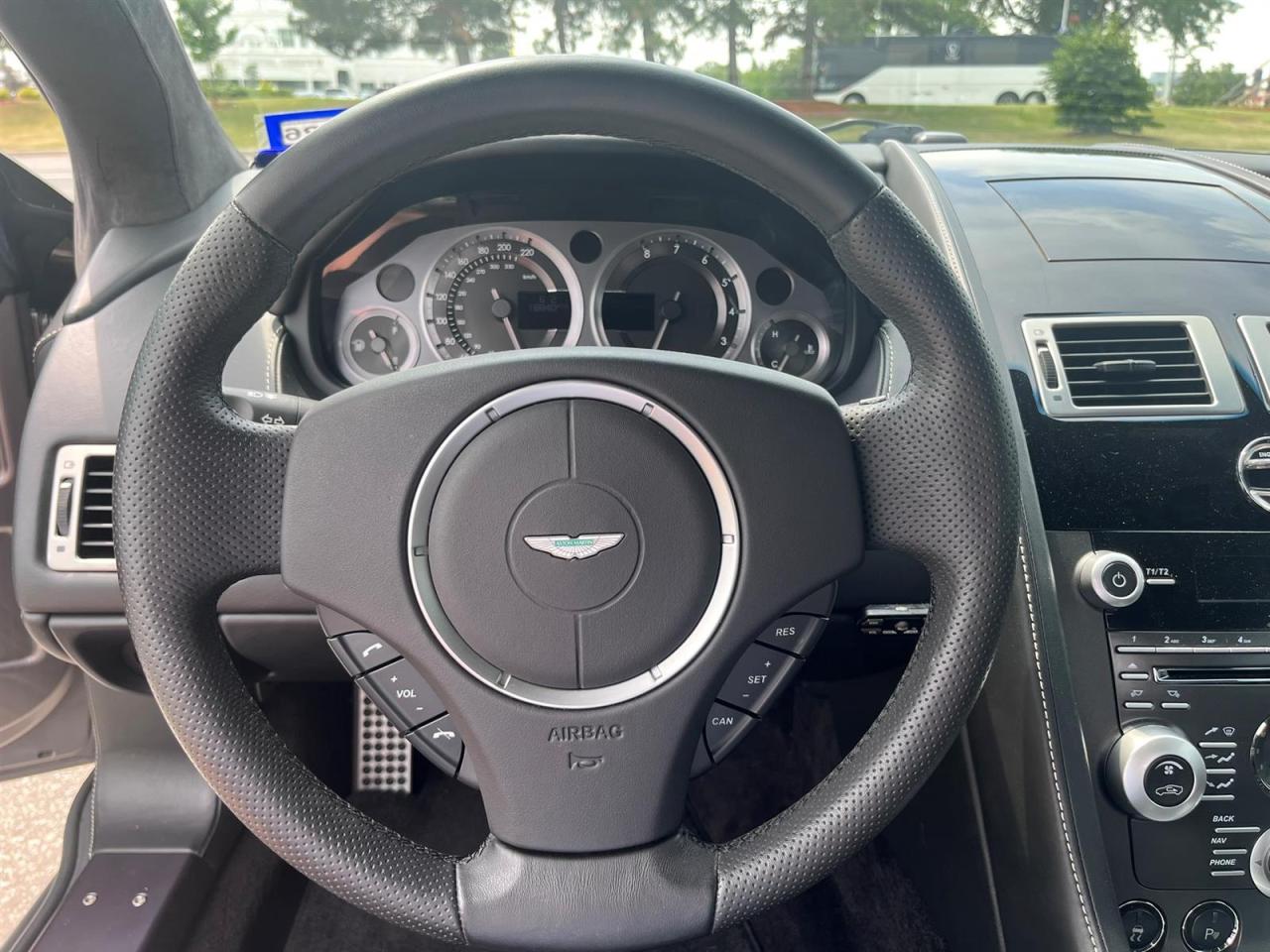 2009 Aston Martin Vantage | 4.7L V8 | MANUAL Photo