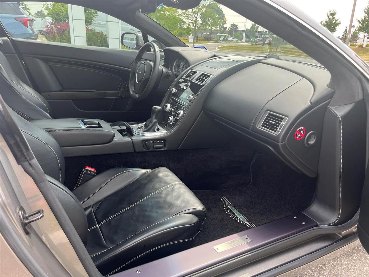 2009 Aston Martin Vantage | 4.7L V8 | MANUAL Photo