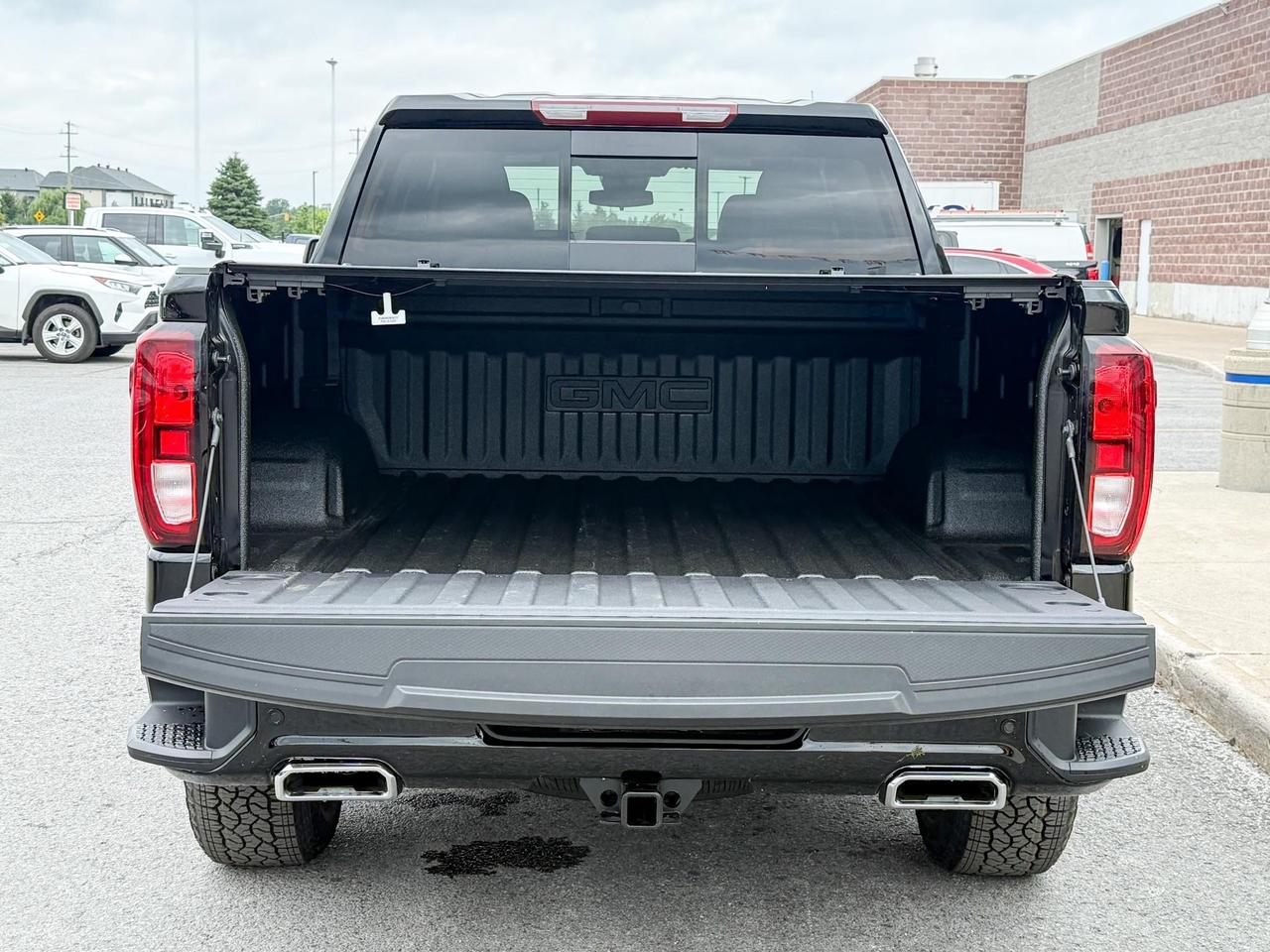 2025 GMC Sierra 1500 Elevation 3.0L DURAMAX WITH REMOTE START/ENTRY, HEATED SEATS, HEATED STEERING WHEEL, CRUISE CONTROL, HD REAR VISION CAMERA, BOSE SOUND SYSTEM Photo