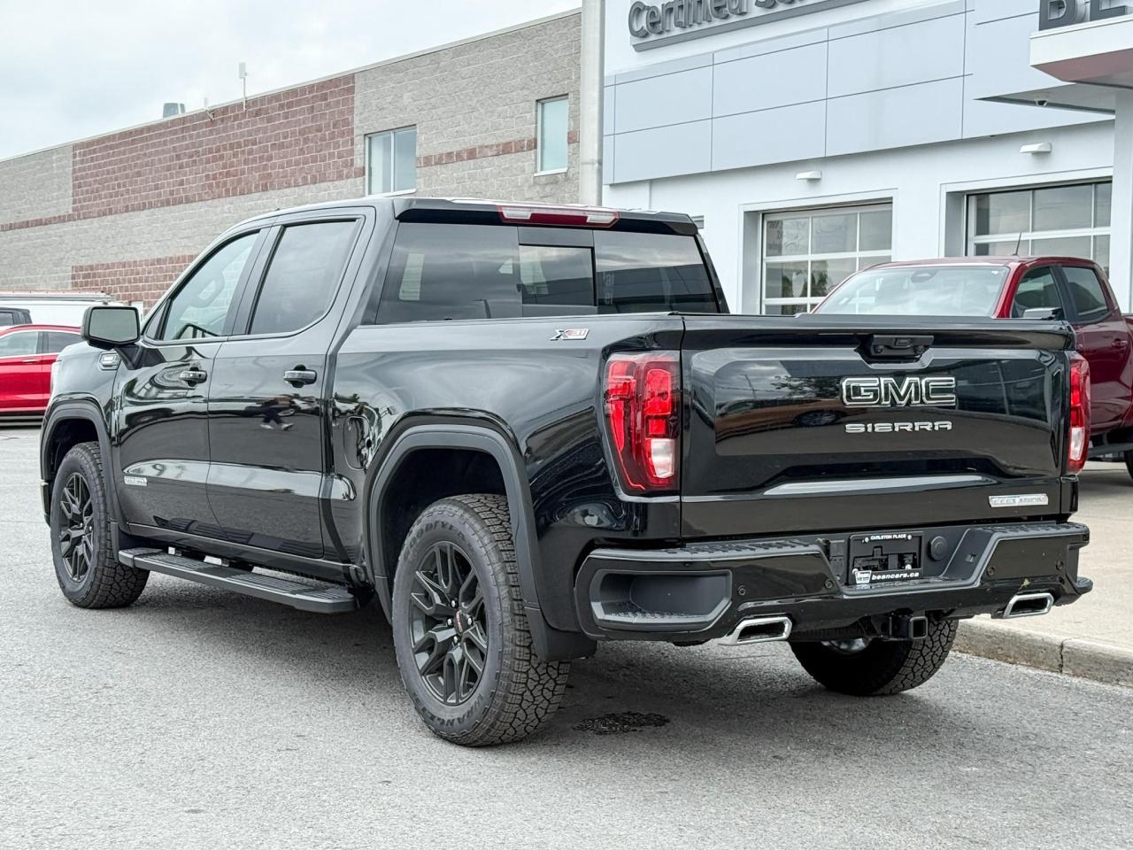 2025 GMC Sierra 1500 Elevation 3.0L DURAMAX WITH REMOTE START/ENTRY, HEATED SEATS, HEATED STEERING WHEEL, CRUISE CONTROL, HD REAR VISION CAMERA, BOSE SOUND SYSTEM Photo2