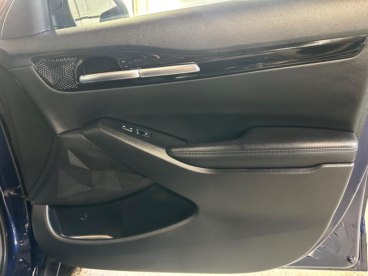 2023 Kia Seltos EX PREMIUM | SUNROOF | AIR CON SEATS | LANE ASSIST - Photo #12