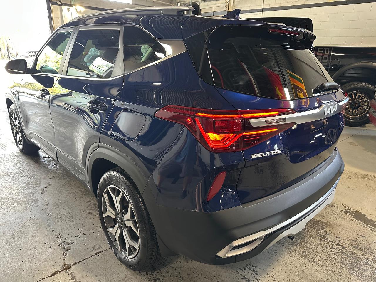 2023 Kia Seltos EX PREMIUM | SUNROOF | AIR CON SEATS | LANE ASSIST - Photo #23