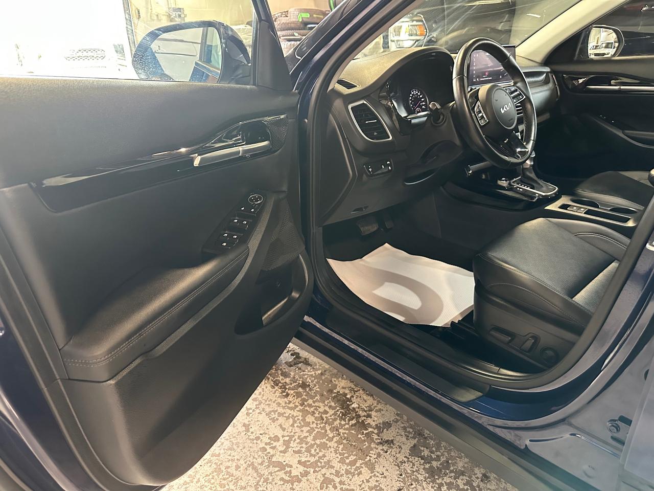 2023 Kia Seltos EX PREMIUM | SUNROOF | AIR CON SEATS | LANE ASSIST - Photo #27