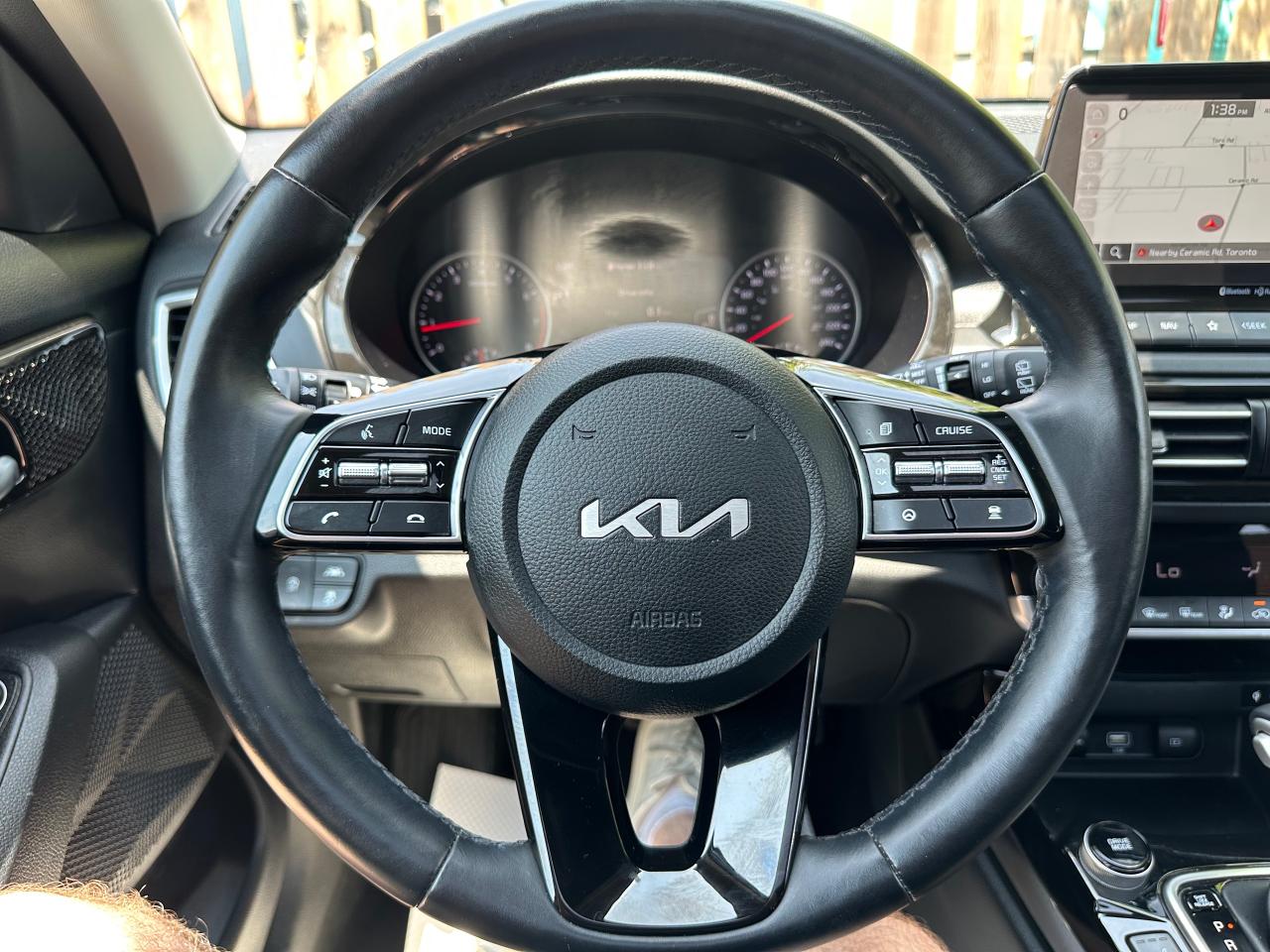 2023 Kia Seltos EX PREMIUM | SUNROOF | AIR CON SEATS | LANE ASSIST - Photo #49