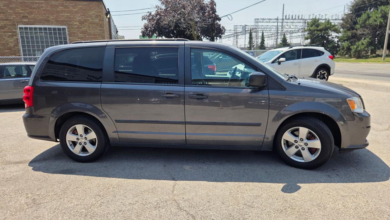 2016 Dodge Grand Caravan CANADA VALUE PACKAGE - Photo #5