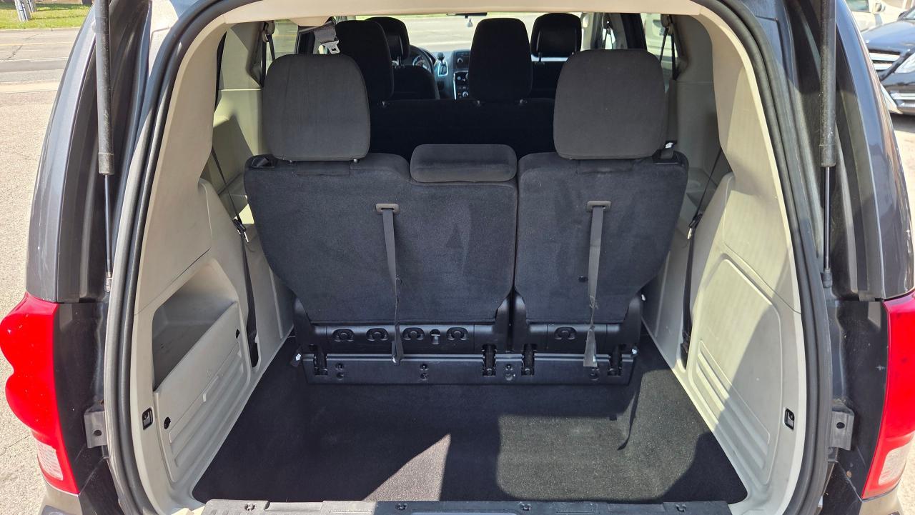 2016 Dodge Grand Caravan CANADA VALUE PACKAGE - Photo #11