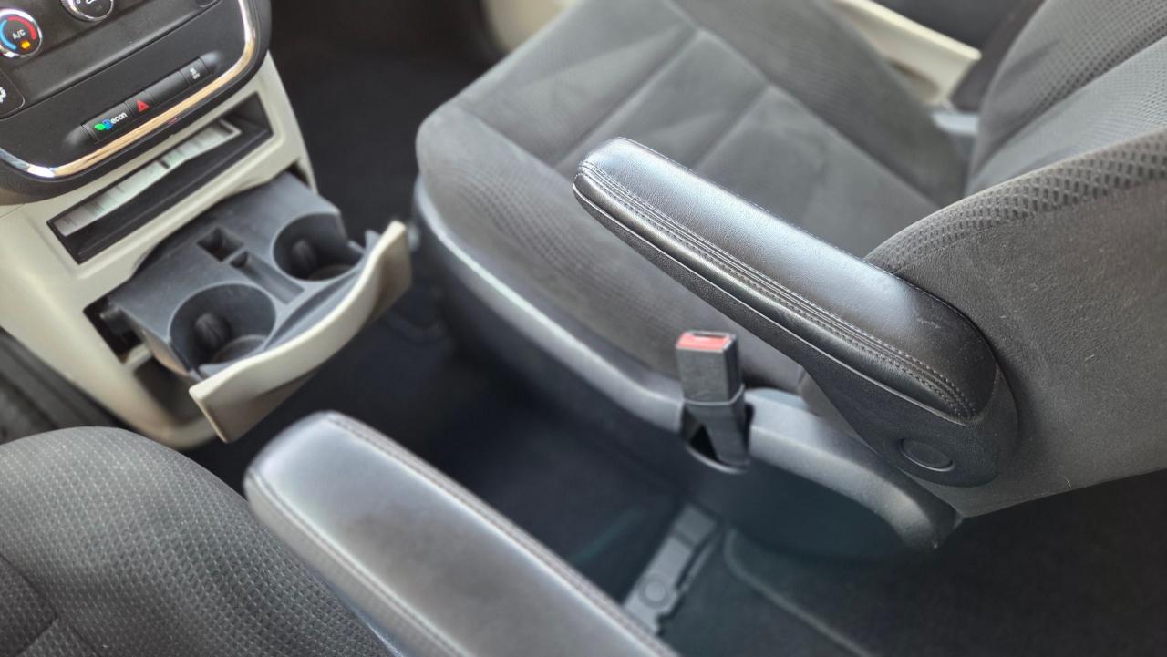 2016 Dodge Grand Caravan CANADA VALUE PACKAGE - Photo #19