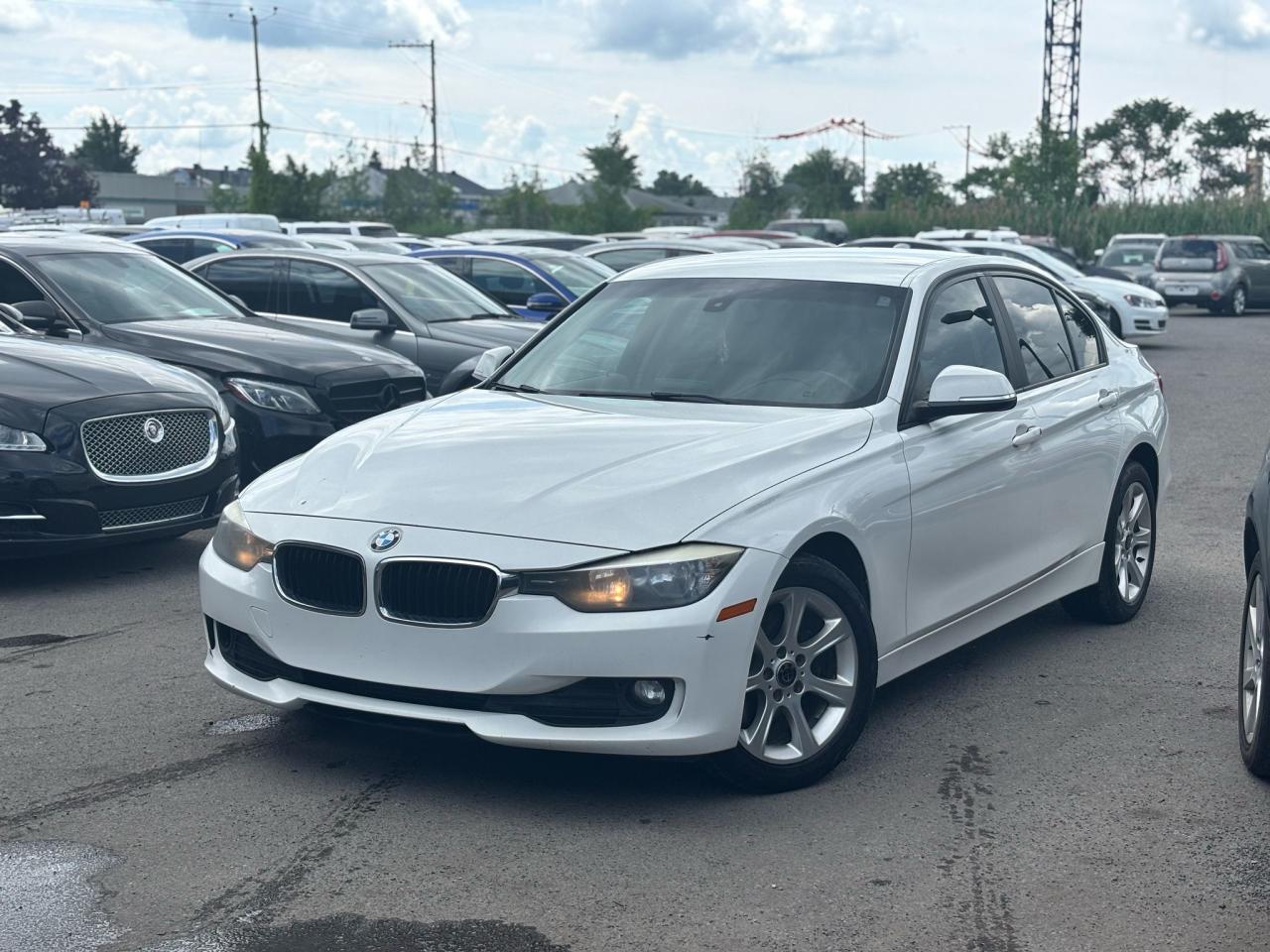 2014 BMW 3 Series 320i xDrive - Photo #8