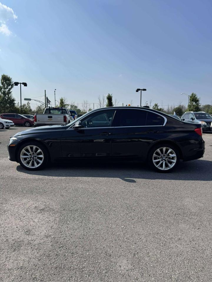 2014 BMW 3 Series 320i xDrive - Photo #4