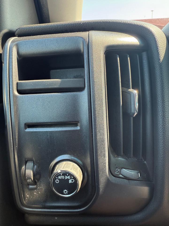 2016 Chevrolet Silverado 1500  - Photo #17