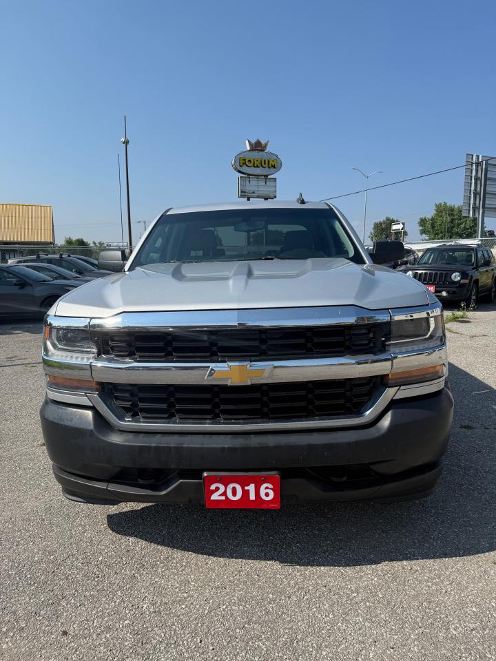 2016 Chevrolet Silverado 1500  - Photo #2
