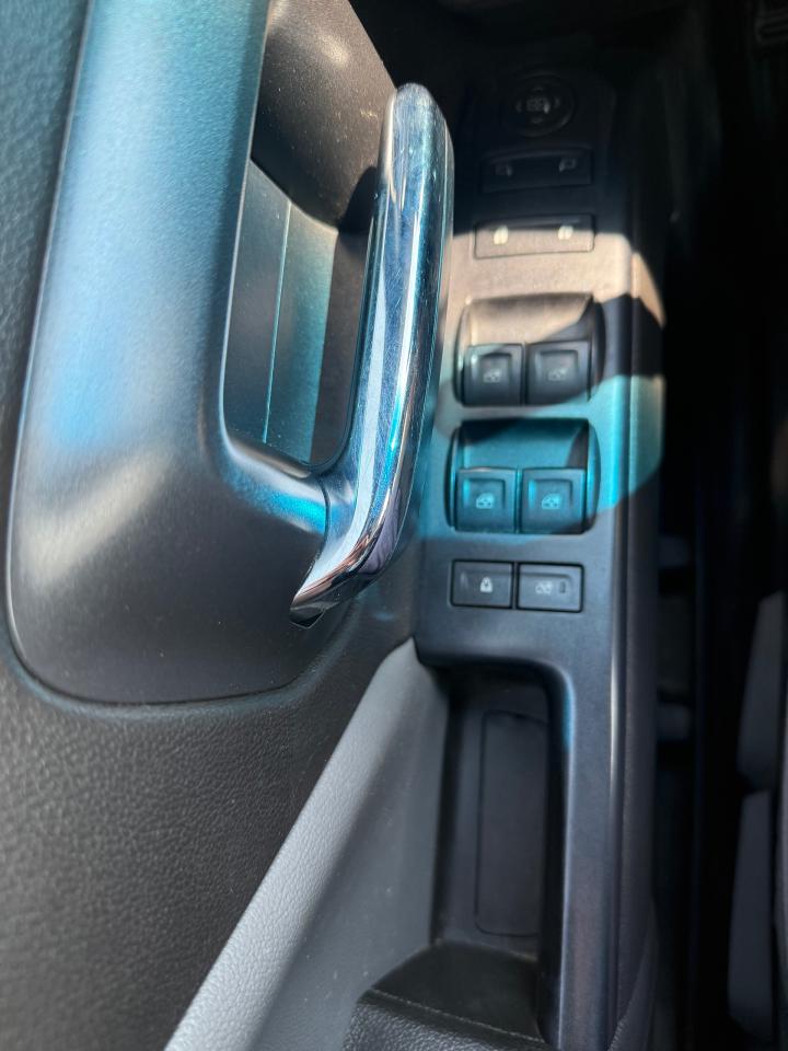 2016 Chevrolet Silverado 1500  - Photo #18