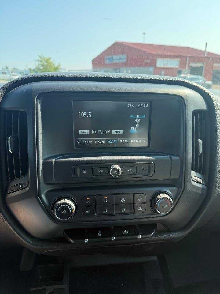 2016 Chevrolet Silverado 1500  - Photo #16