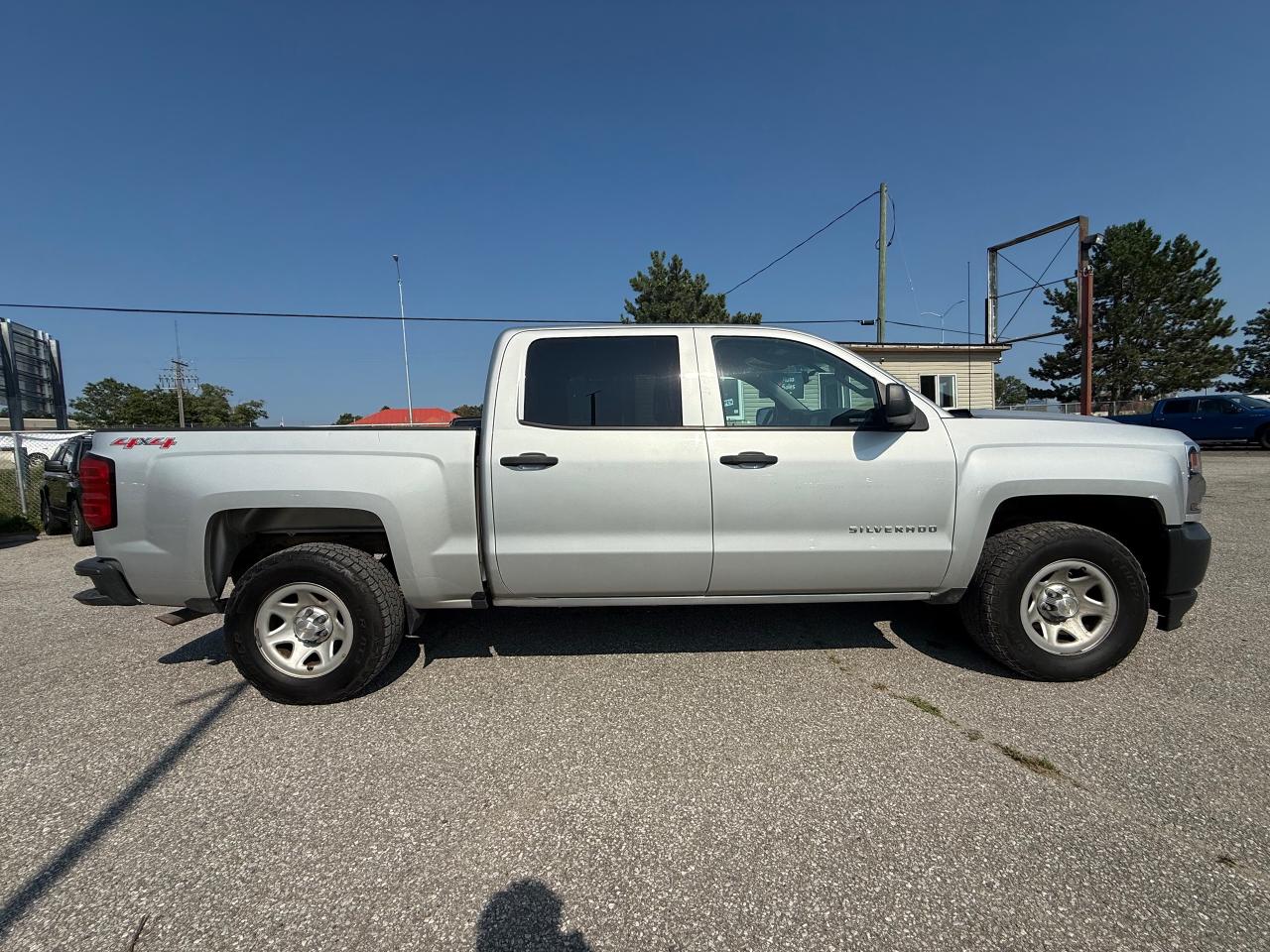 2016 Chevrolet Silverado 1500  - Photo #9