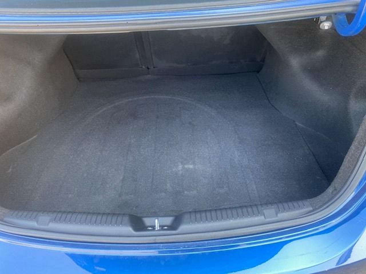 2016 Hyundai Elantra GL - Photo #5