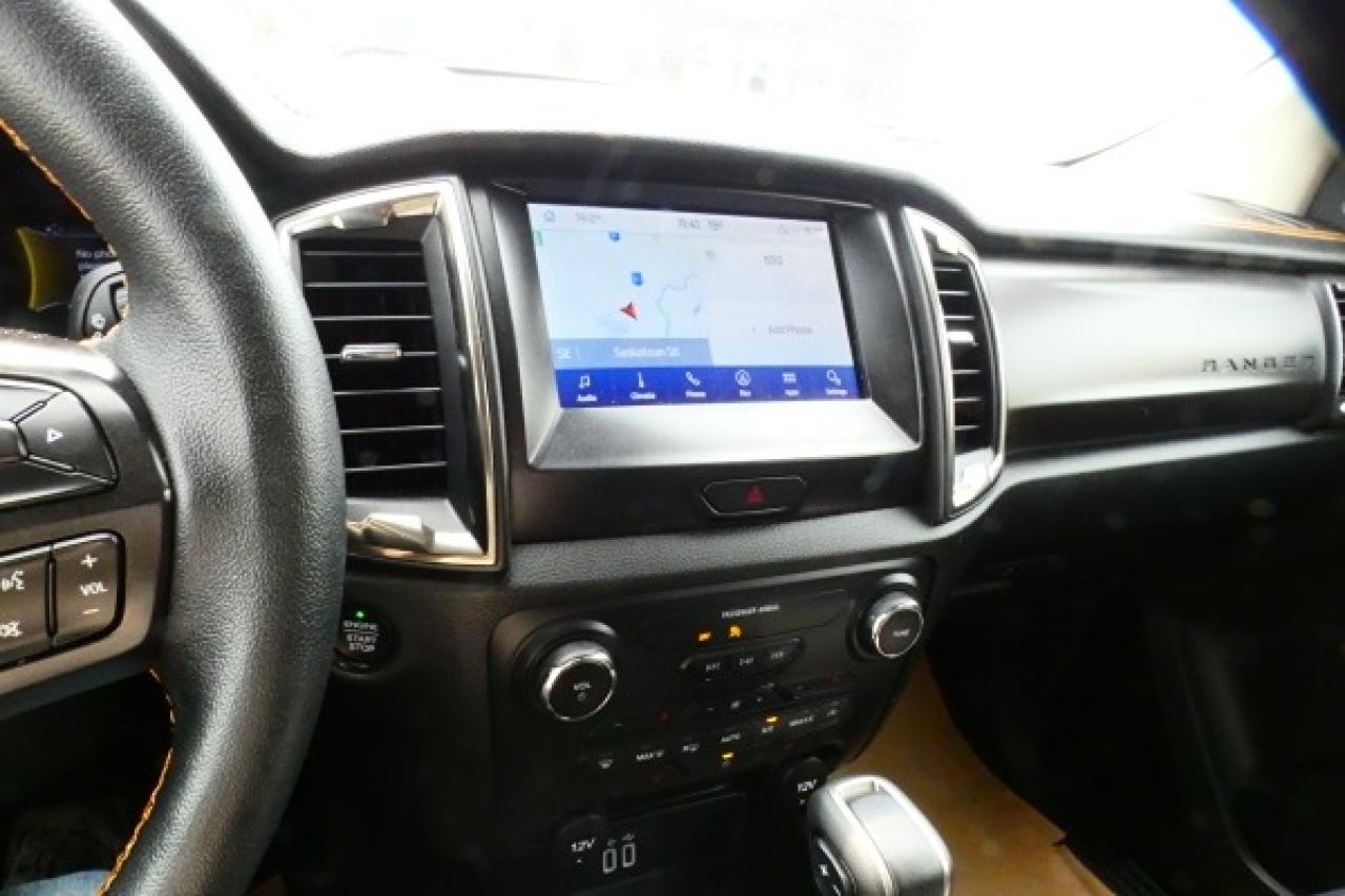 2022 Ford Ranger LARIAT FX4 w/Htd Leather, NAV, BUC - Photo #15