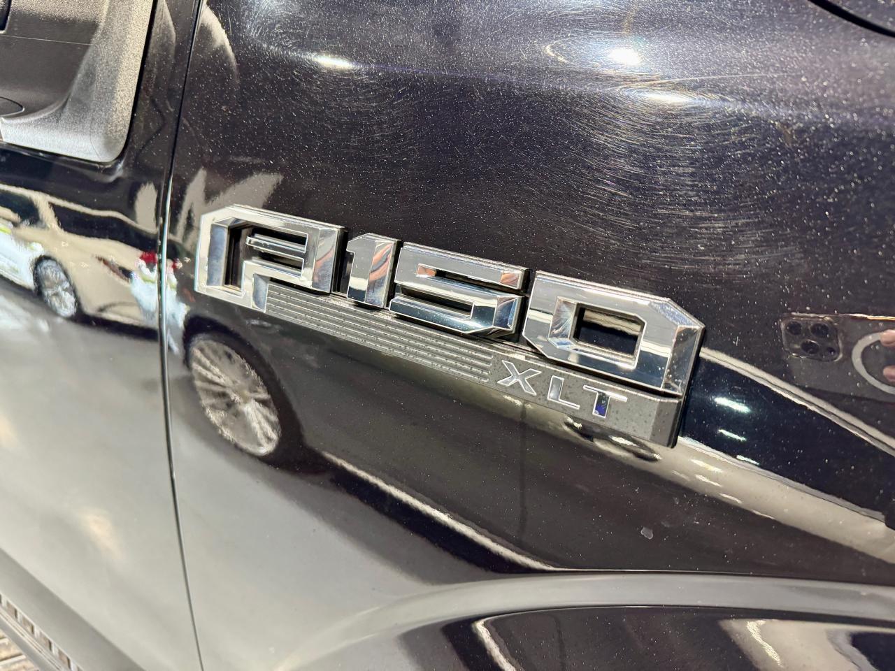 2019 Ford F-150 XLT 4WD SuperCrew 5.5' Box Photo3